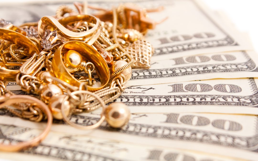 How to Decide Between Scrapping Gold and Selling It as Jewelry in Staten Island